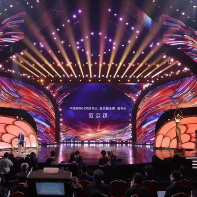 Display de película transparente LED de alto contraste, montaje modular con ángulo de visión amplio