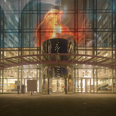 Solución de pantalla de película de cristal LED a todo color con vida útil de 100000 horas