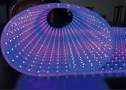 Pantalla de película de cristal LED de alta definición personalizada de pantalla grande transparente para interiores